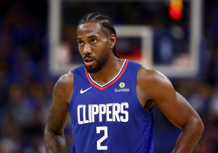 哈登连续五场30+盘活快船进攻  